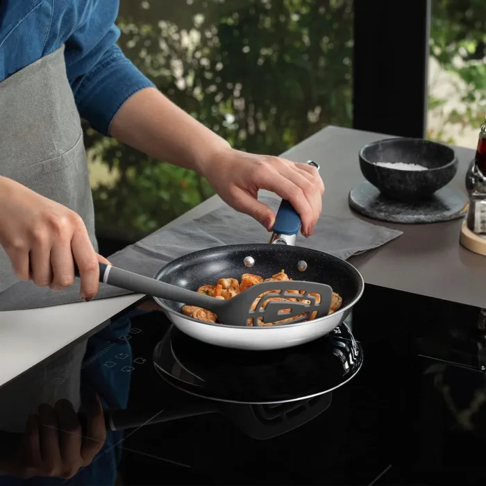 Sartén de Acero Inoxidable y Aluminio con Cerámica Romagna Negro 20 cm - Imagen 2