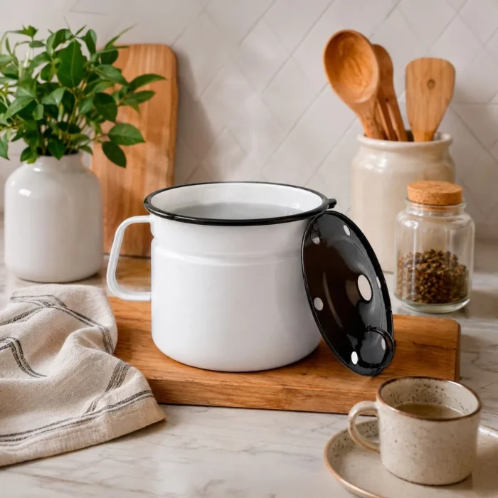 Jarro Hervidor de Acero Esmaltado Blanco 2.4 L Record - Imagen 2